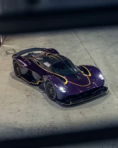 Aston Martin 