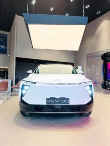 Mahindra XEV 9e
